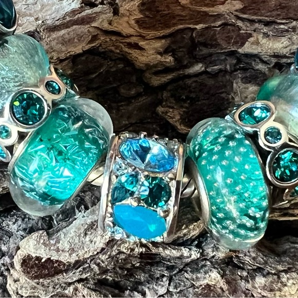 New Chamilia Swarovski Crystals Charm Mosaic Blue Multi Silver Bead Murano - Picture 2 of 13